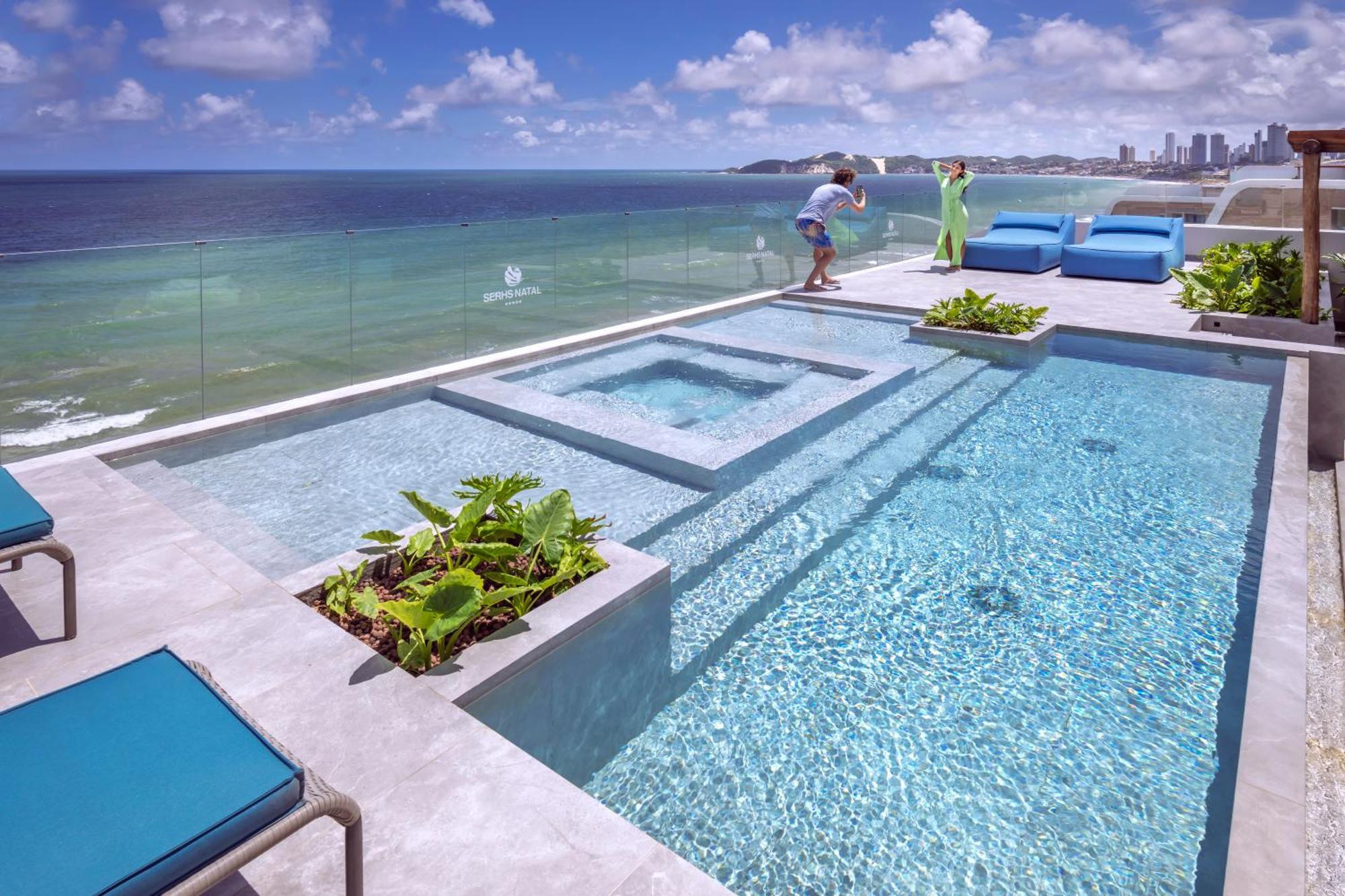 Serhs Natal Grand Hotel & Resort Zewnętrze zdjęcie Infinity pool at Atlantis Paradise Island